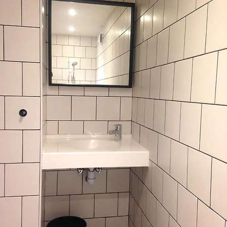 Eklo Hotel